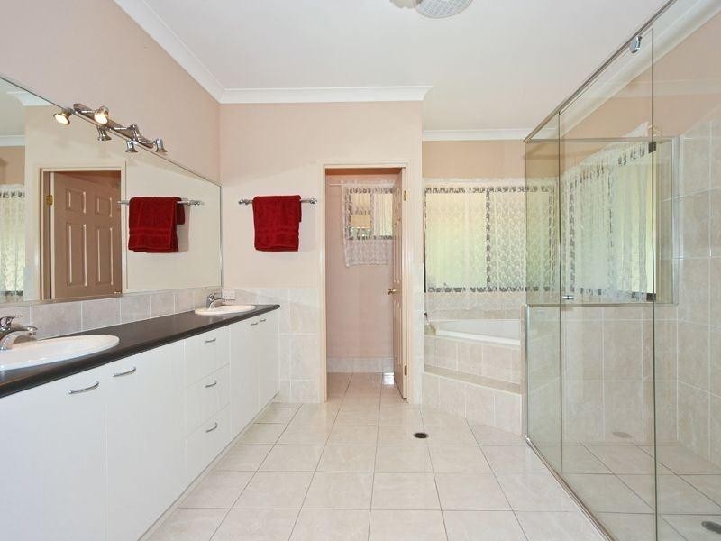 1 Imfeld Court, Tallai QLD 4213