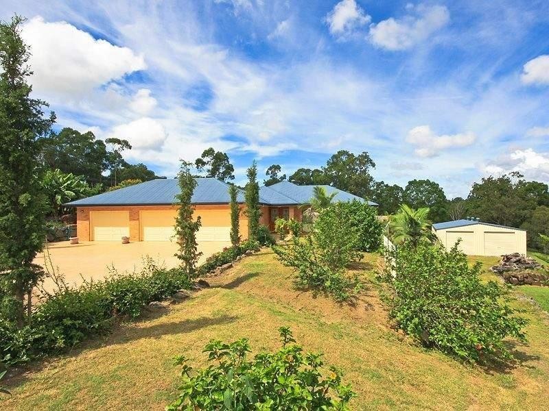 1 Imfeld Court, Tallai QLD 4213