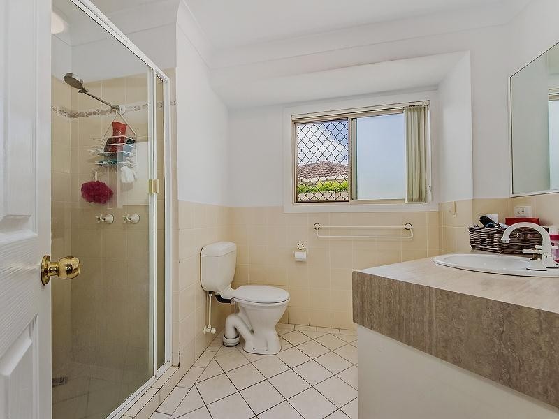 28 Cedarwood Crescent, Robina QLD 4226