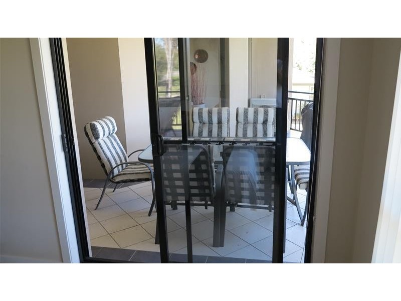 12/501 North Hill Drive, Robina QLD 4226