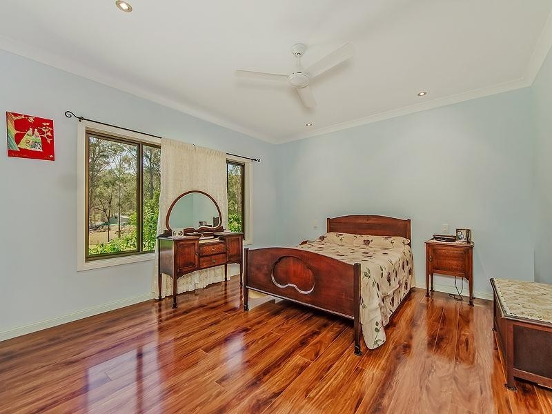 303 San Fernando  Drive, Worongary QLD 4213