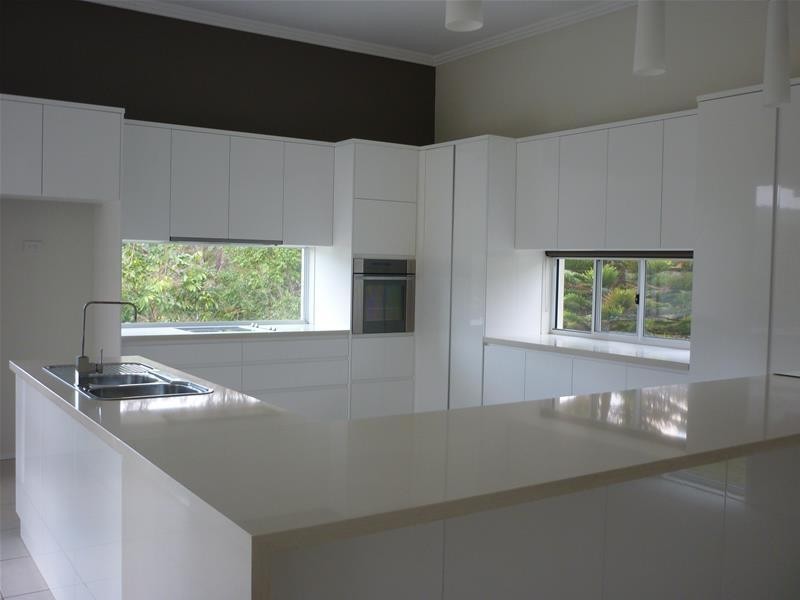 2 Ironbark Court, Wongawallan QLD 4210