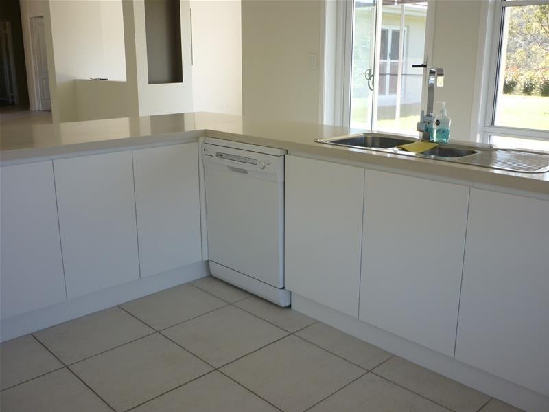 2 Ironbark Court, Wongawallan QLD 4210