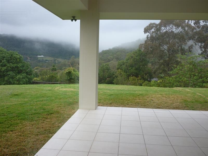 2 Ironbark Court, Wongawallan QLD 4210