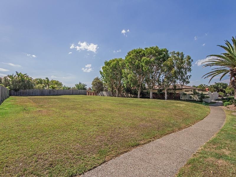 83 Dunlin Drive, Burleigh Waters QLD 4220