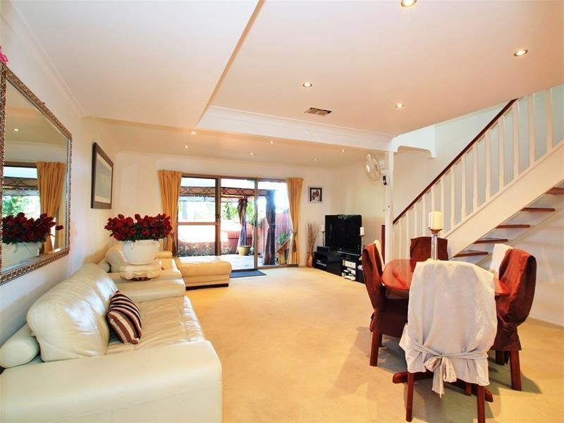 7/4 Sherwood Close, Mudgeeraba QLD 4213