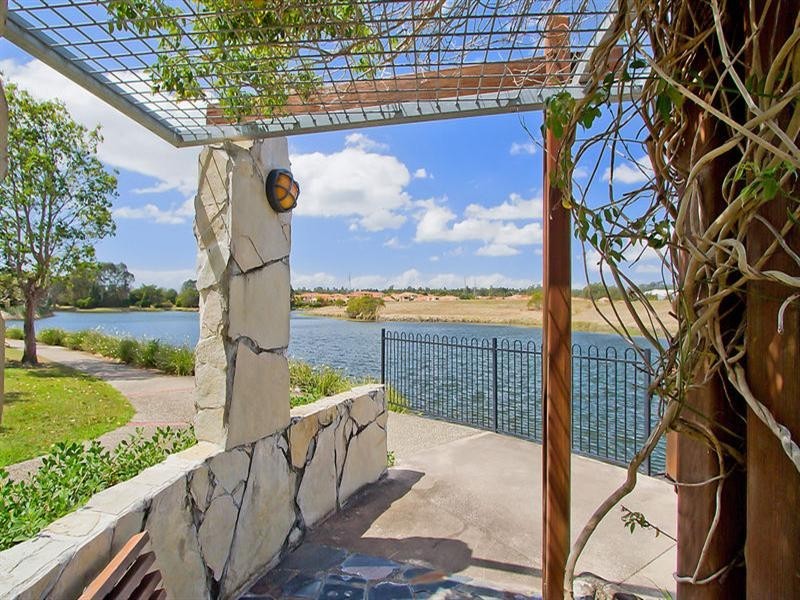 33/12 Promenade Avenue, Robina QLD 4226