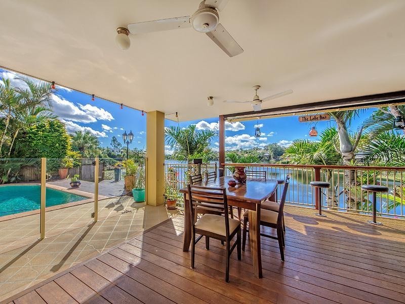 13 Tullamarine Drive, Robina QLD 4226