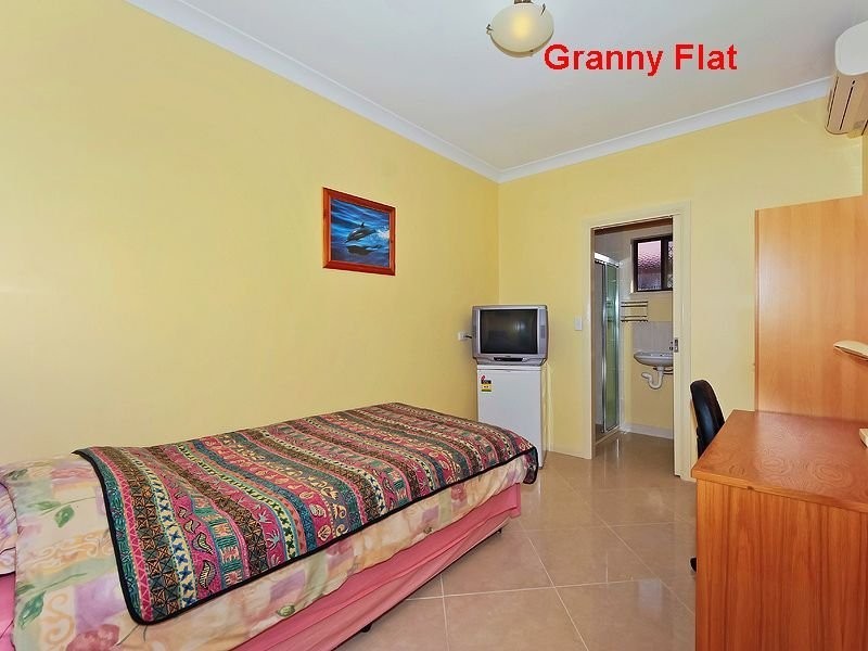 90 Manly Drive, Robina QLD 4226