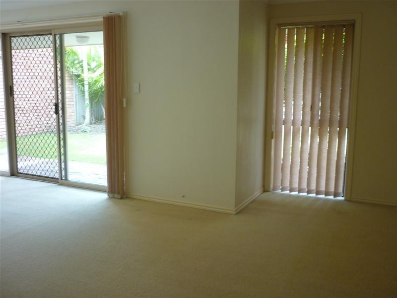 49 Killarney Avenue, Robina QLD 4226