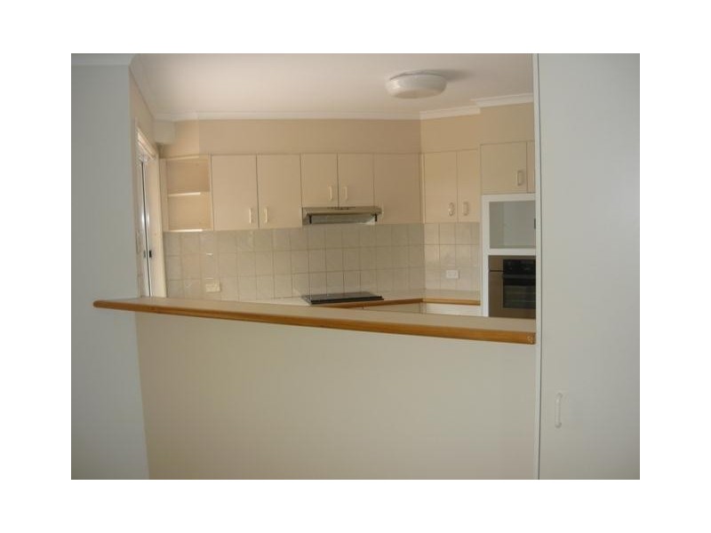 2 Resort Drive, Robina QLD 4226