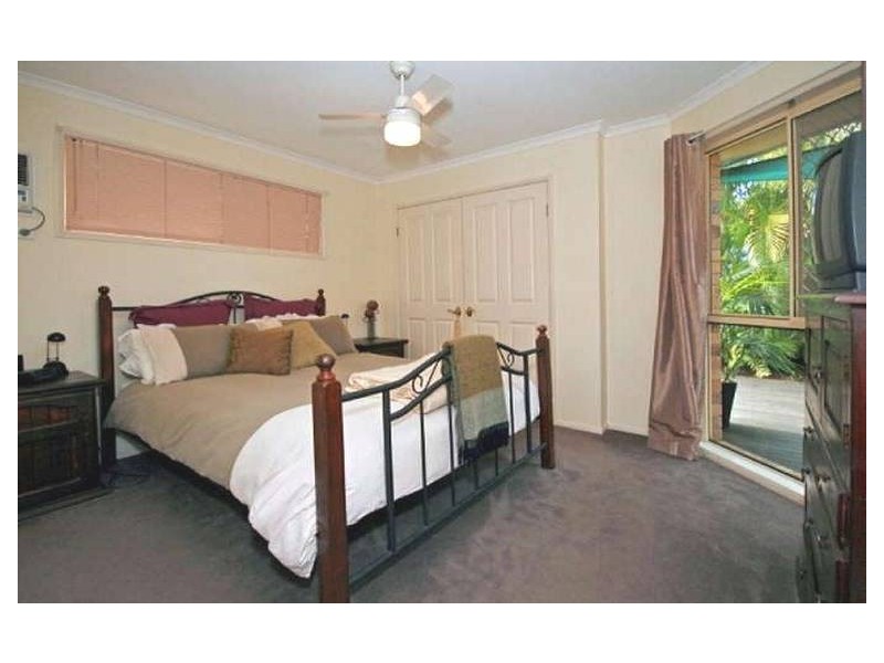 4 Grassmere Court, Robina QLD 4226