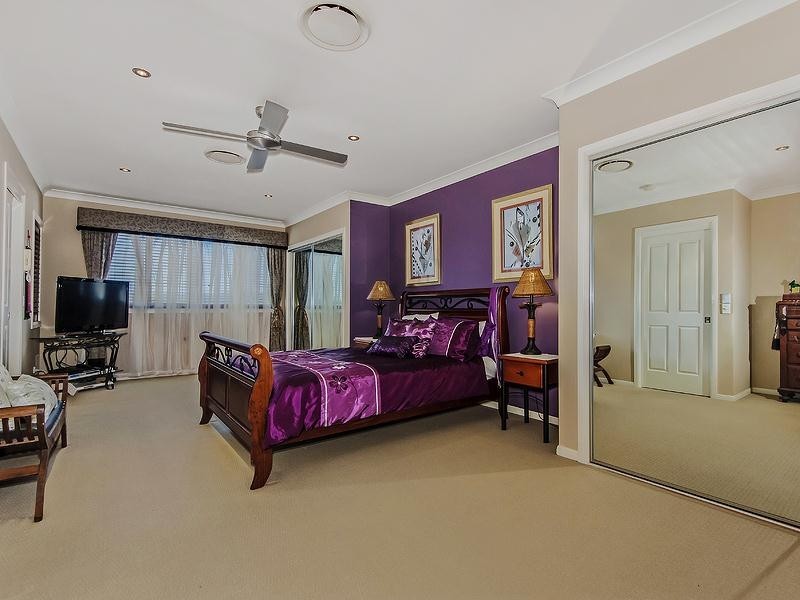 4/31 North Shore Avenue, Varsity Lakes QLD 4227