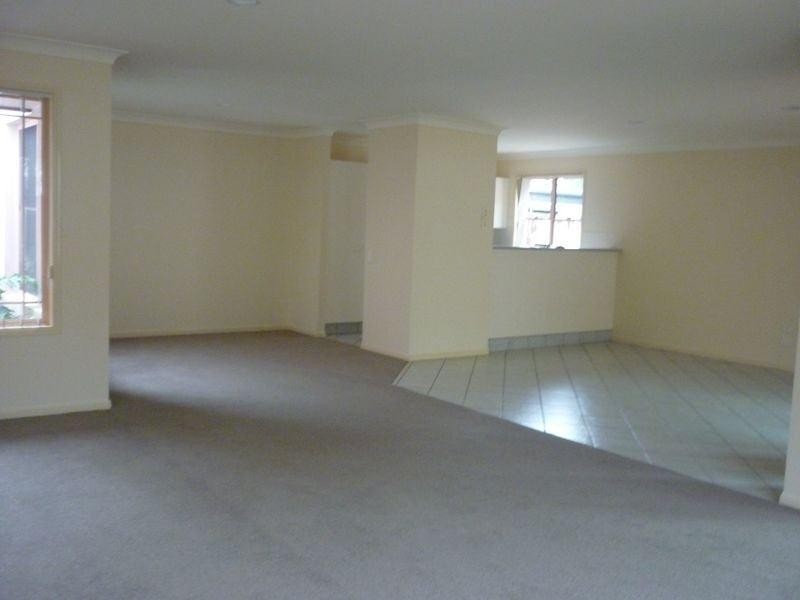 59 Cedarwood Crescent, Robina QLD 4226