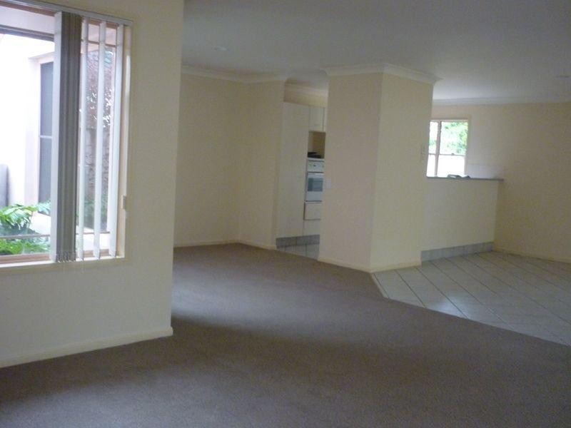 59 Cedarwood Crescent, Robina QLD 4226