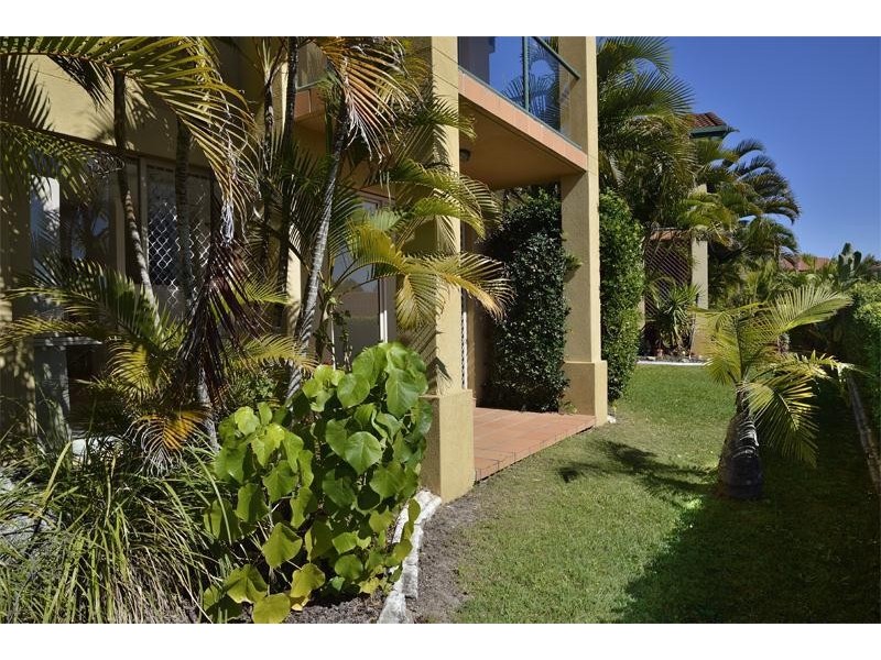 60/152 Palm Meadows Drive, Carrara QLD 4211