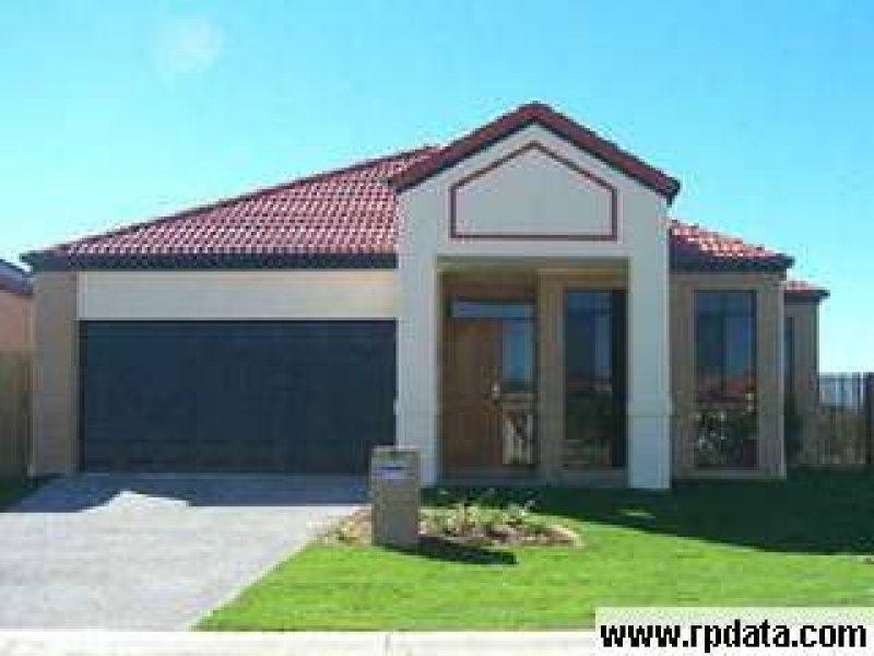 8 Shorehaven Place, Varsity Lakes QLD 4227