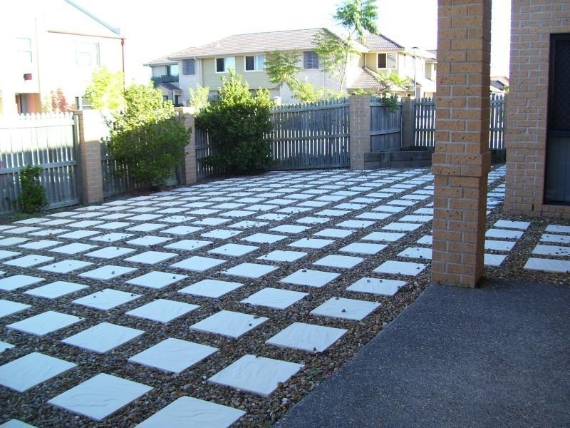 8 Shorehaven Place, Varsity Lakes QLD 4227