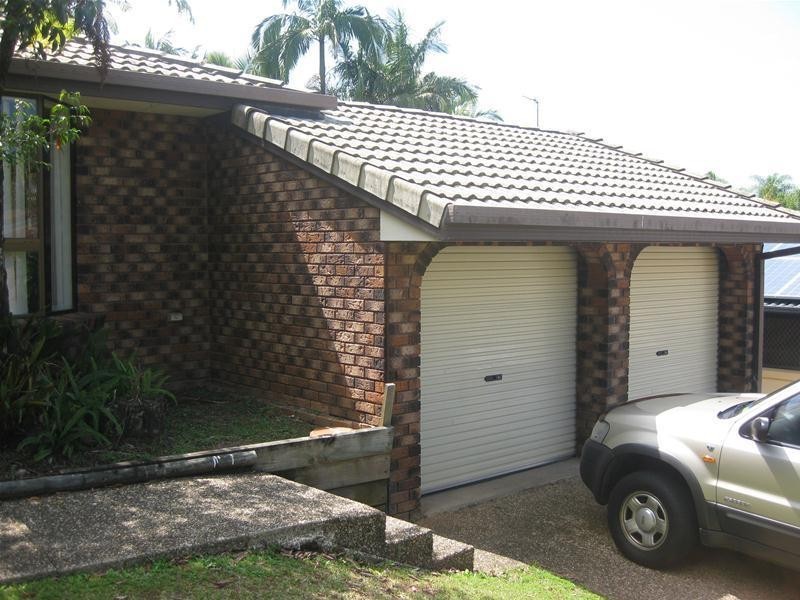 11 Yowani  Street, Robina QLD 4226
