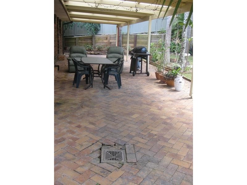 11 Yowani  Street, Robina QLD 4226