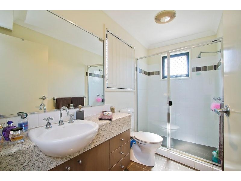 1/2 Palma Crescent, Varsity Lakes QLD 4227