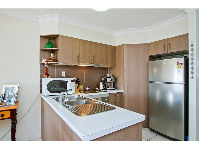 1/2 Palma Crescent, Varsity Lakes QLD 4227