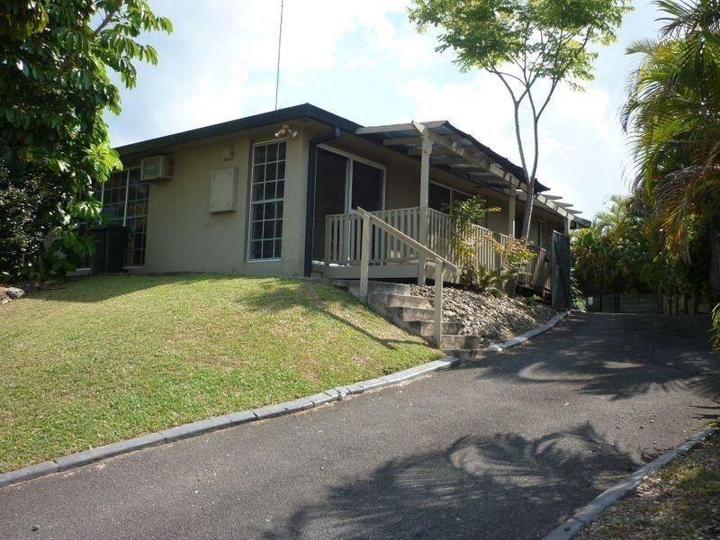 14 Huntingdale Drive, Robina QLD 4226