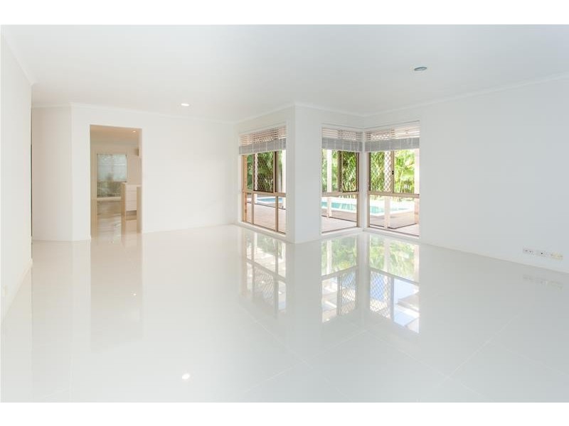 31 Bendigo Crescent, Tallai QLD 4213