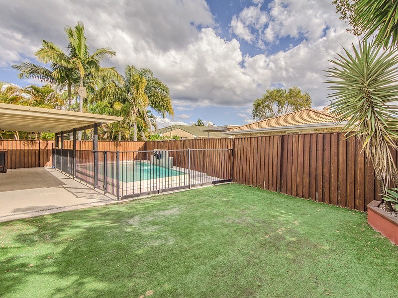 49 Roundelay Drive, Varsity Lakes QLD 4227