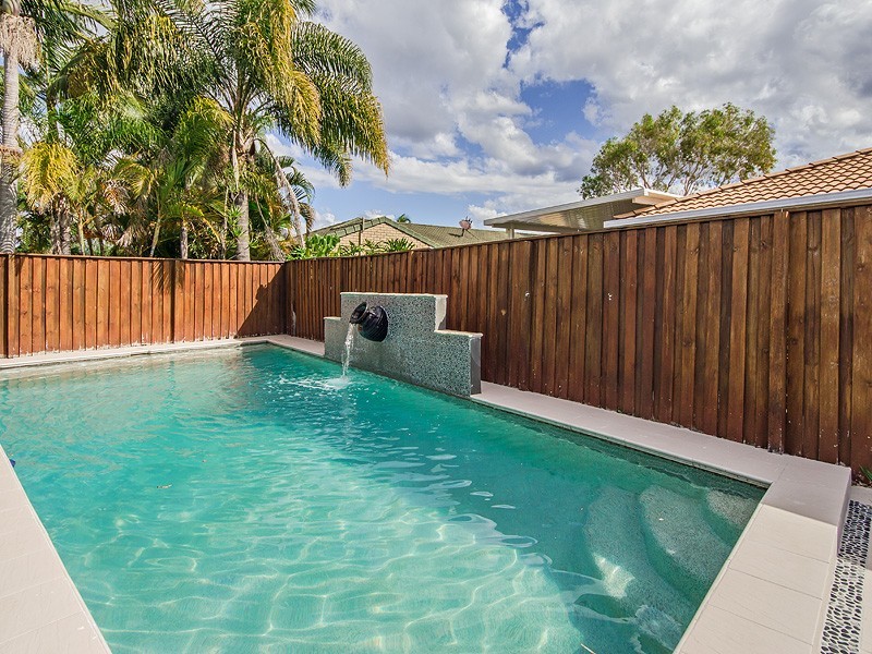 49 Roundelay Drive, Varsity Lakes QLD 4227