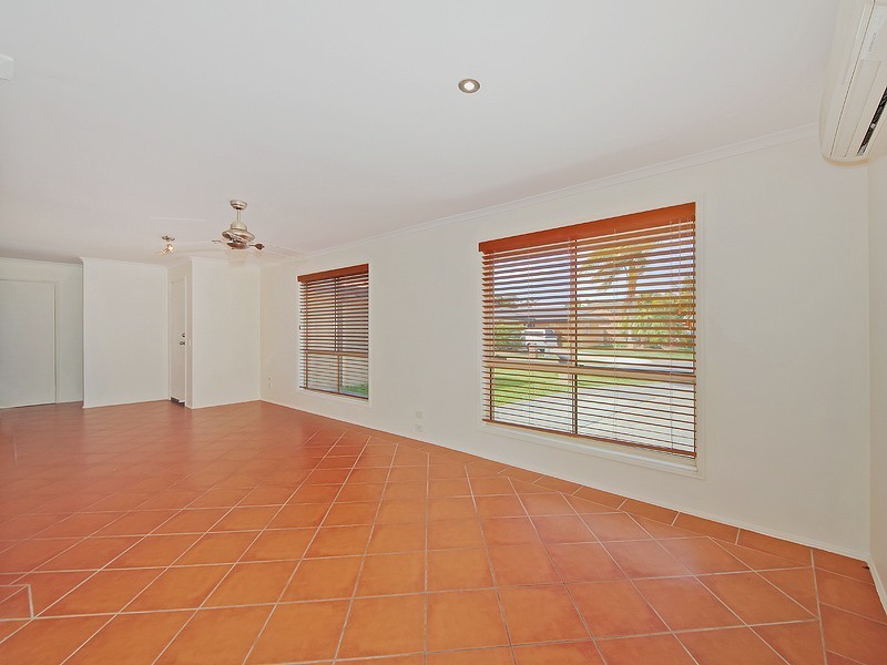 49 Roundelay Drive, Varsity Lakes QLD 4227