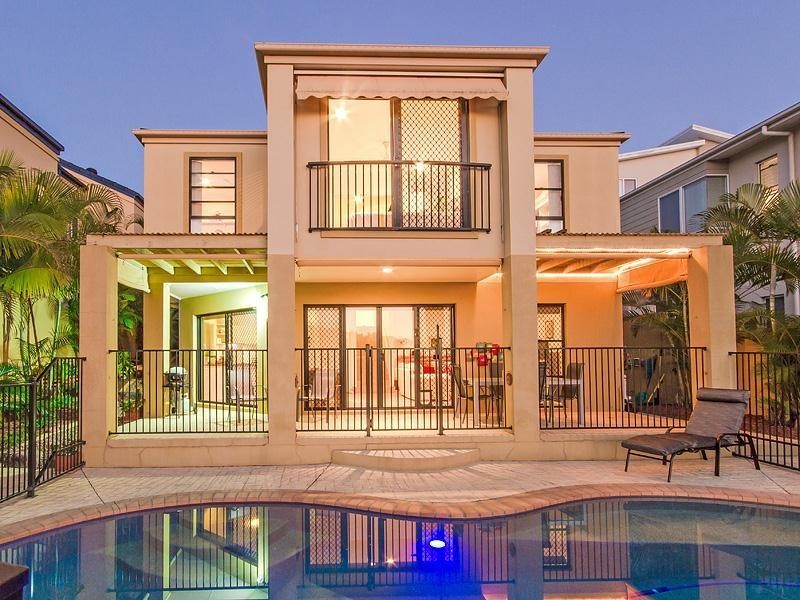 48 Concord Circuit, Robina QLD 4226