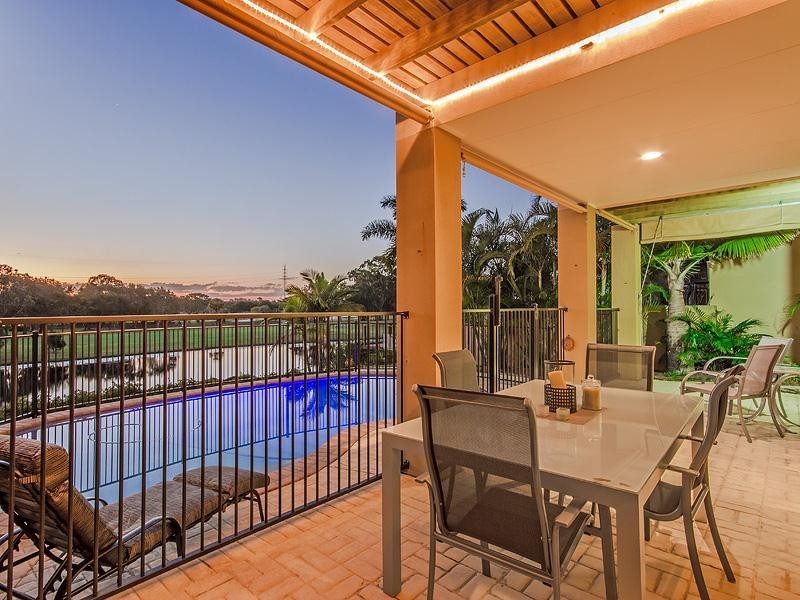 48 Concord Circuit, Robina QLD 4226