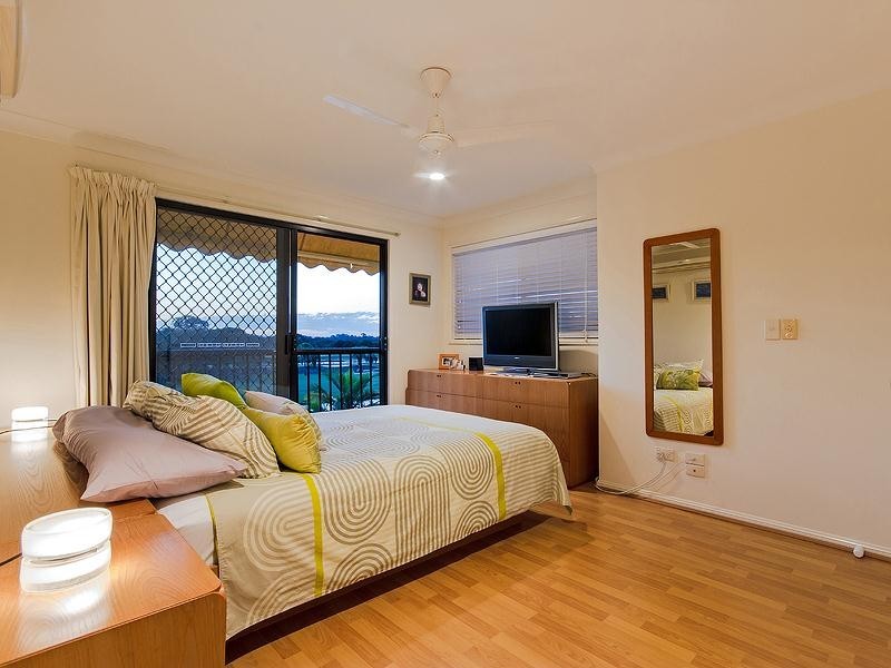 48 Concord Circuit, Robina QLD 4226