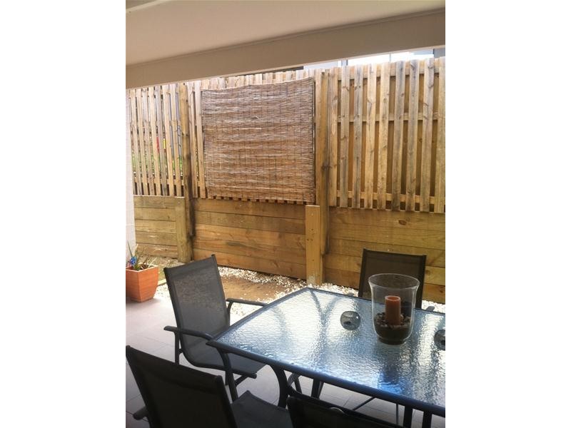 27 Banjo Crescent, Gilston QLD 4211