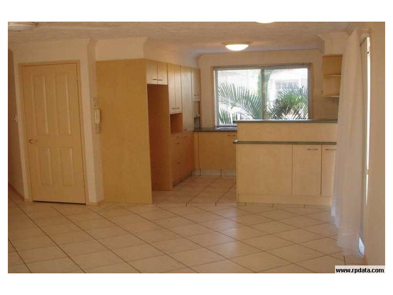 2/27 Stephens Street, Burleigh Heads QLD 4220