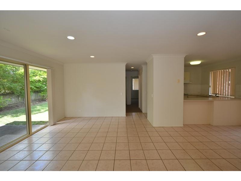 6 Griffon Street, Merrimac QLD 4226