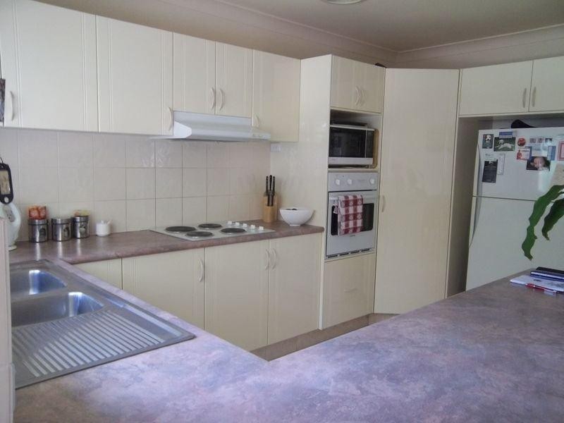 8 Denika Court, Mudgeeraba QLD 4213