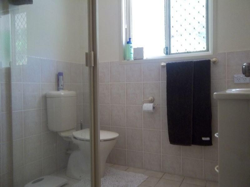 8 Denika Court, Mudgeeraba QLD 4213