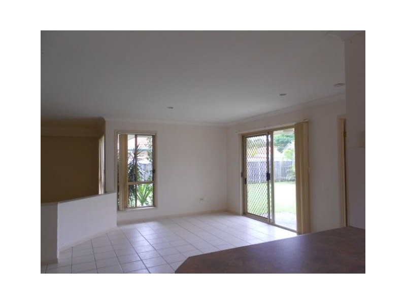 68 Swanton Drive, Mudgeeraba QLD 4213