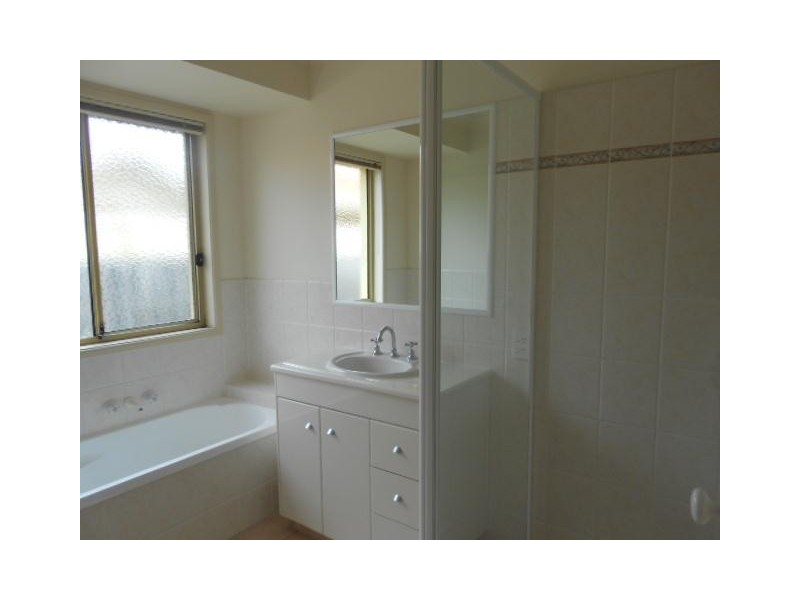 68 Swanton Drive, Mudgeeraba QLD 4213