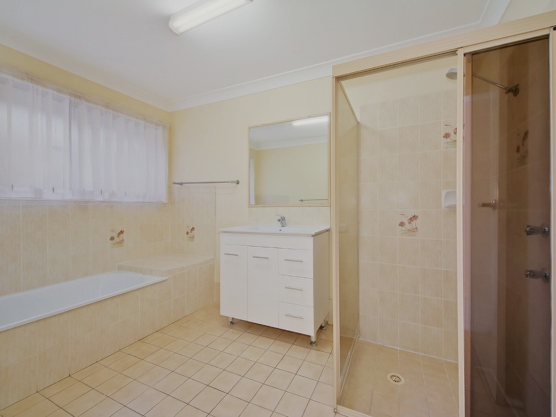 24 Huntingdale Crescent, Robina QLD 4226