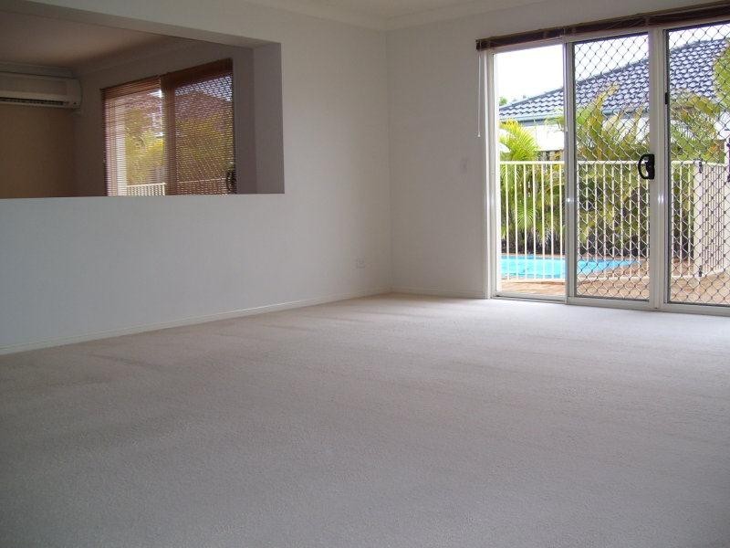 5 Carpentaria Court, Robina QLD 4226