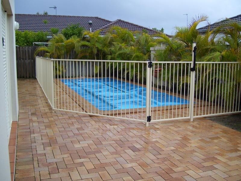 5 Carpentaria Court, Robina QLD 4226