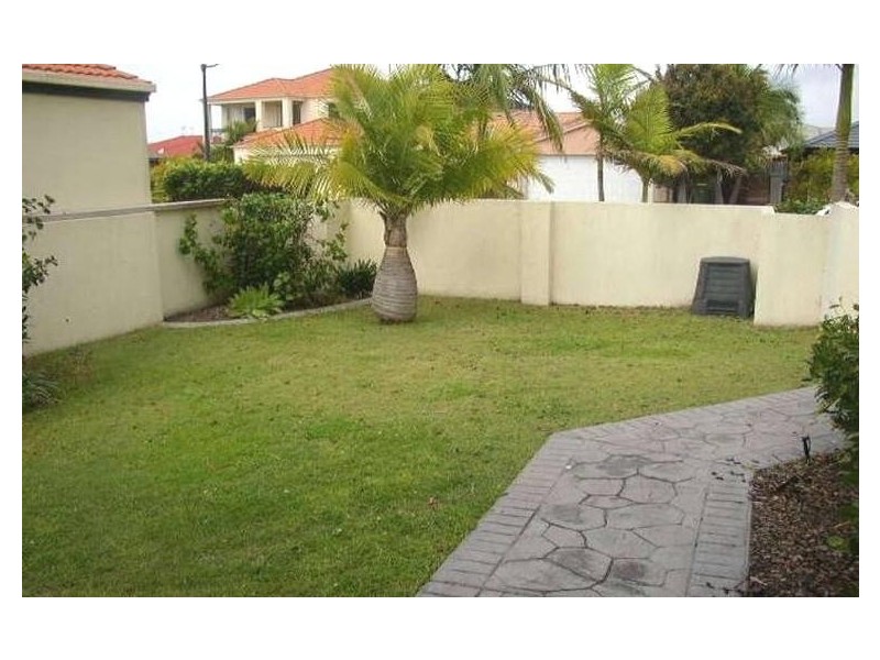 26 Vanderbilt Court, Varsity Lakes QLD 4227