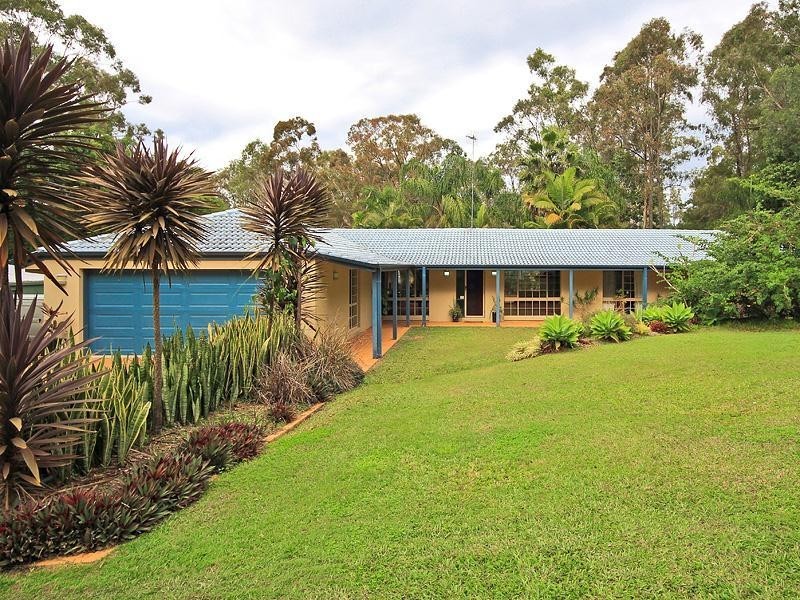 5 Underhill Place, Tallai QLD 4213