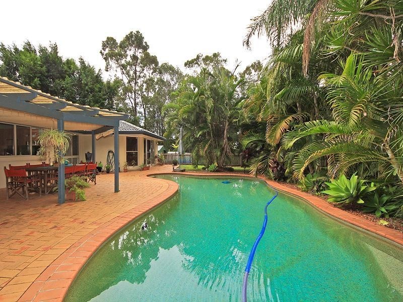 5 Underhill Place, Tallai QLD 4213