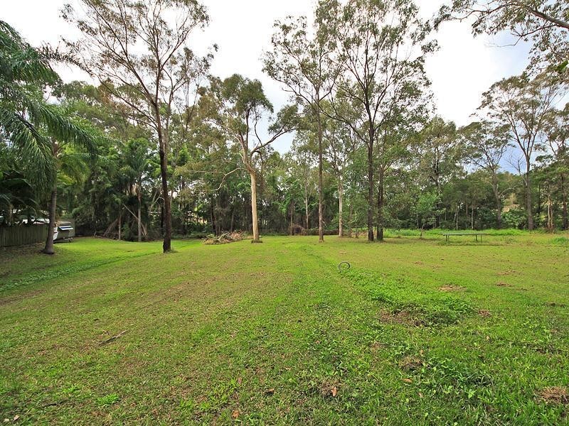 5 Underhill Place, Tallai QLD 4213