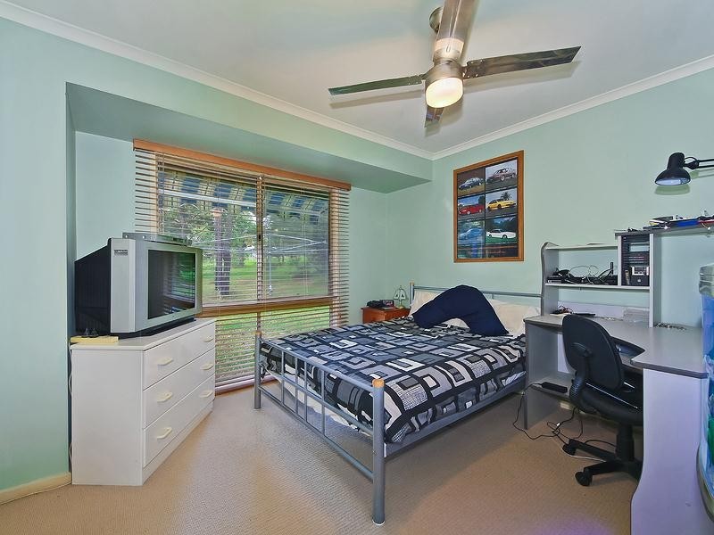 5 Underhill Place, Tallai QLD 4213