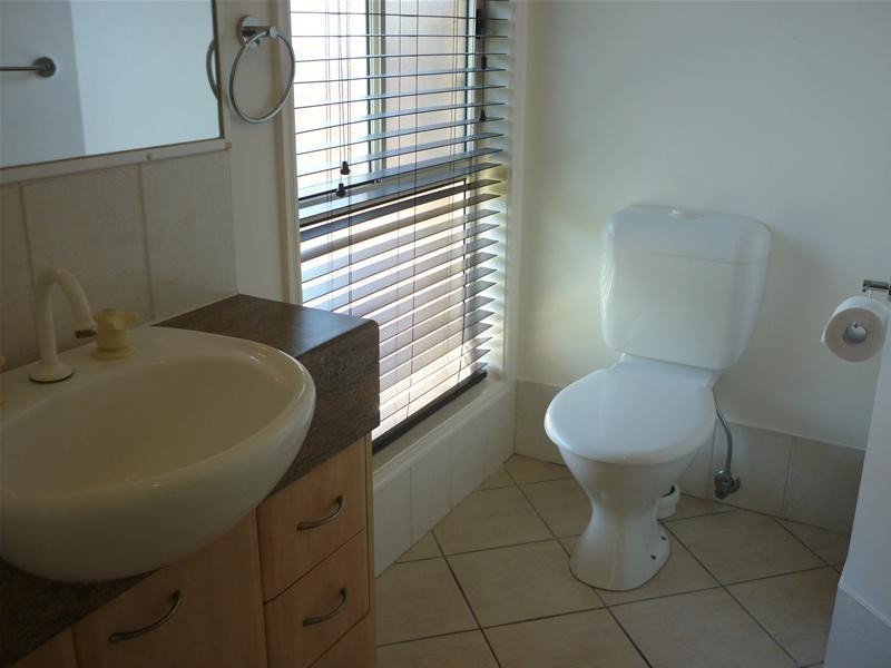 123 Pacific Pines Boulevard, Pacific Pines QLD 4211